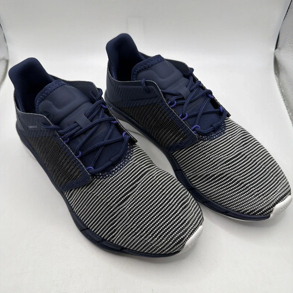 Reebok Women Shoe Fast Flexweave Size 5.5‎ Athletic Sneaker. CN2536. New